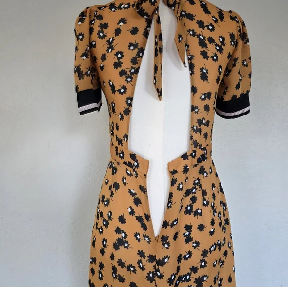 Saylor Mustard Floral Open Back Midi Dress Size Small Puff Sleeve Tie Back S - Picture 6 of 8